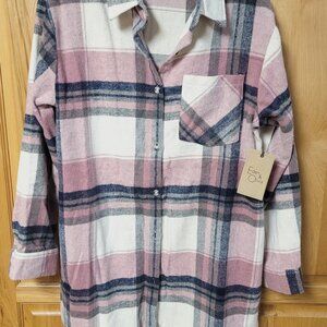 Eden and Olivia flannel shirt women’s size medium
